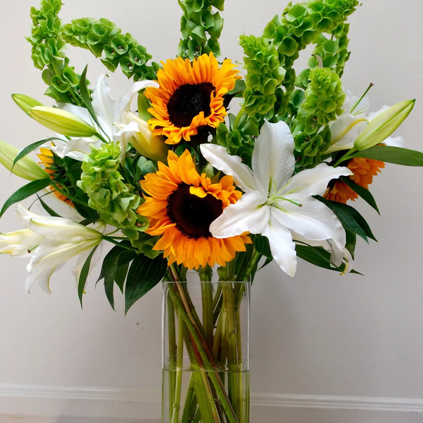 Floral design by Instyle Flowers