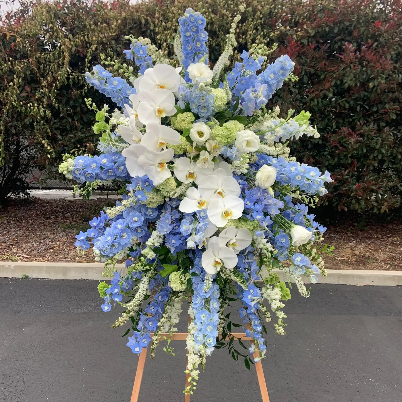 Floral design by Instyle Flowers